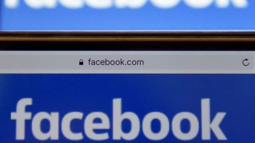 Facebook Introducing “Live Commenting” for Videos